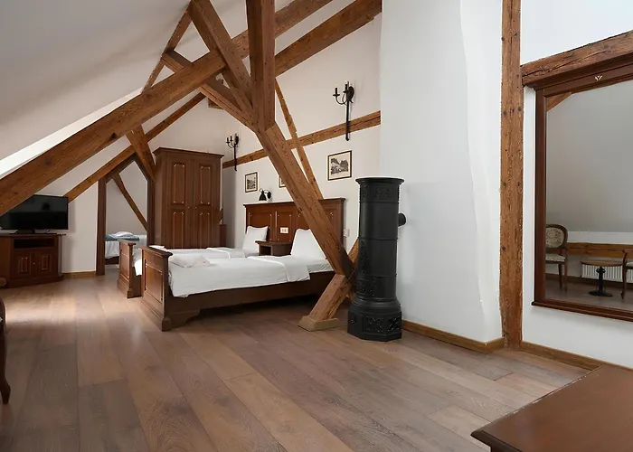 Casa Chitic Hotels